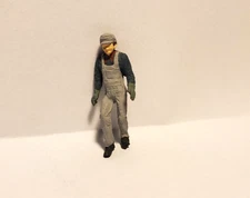 Arttista #1500 - Worker Walking Down - O Scale Figure - Model Trains - NEW