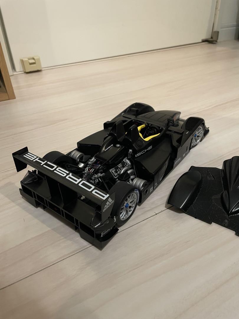 Porsche RS Spyder 1/18 ブラックカーボン Porsche Rs Spyder 1