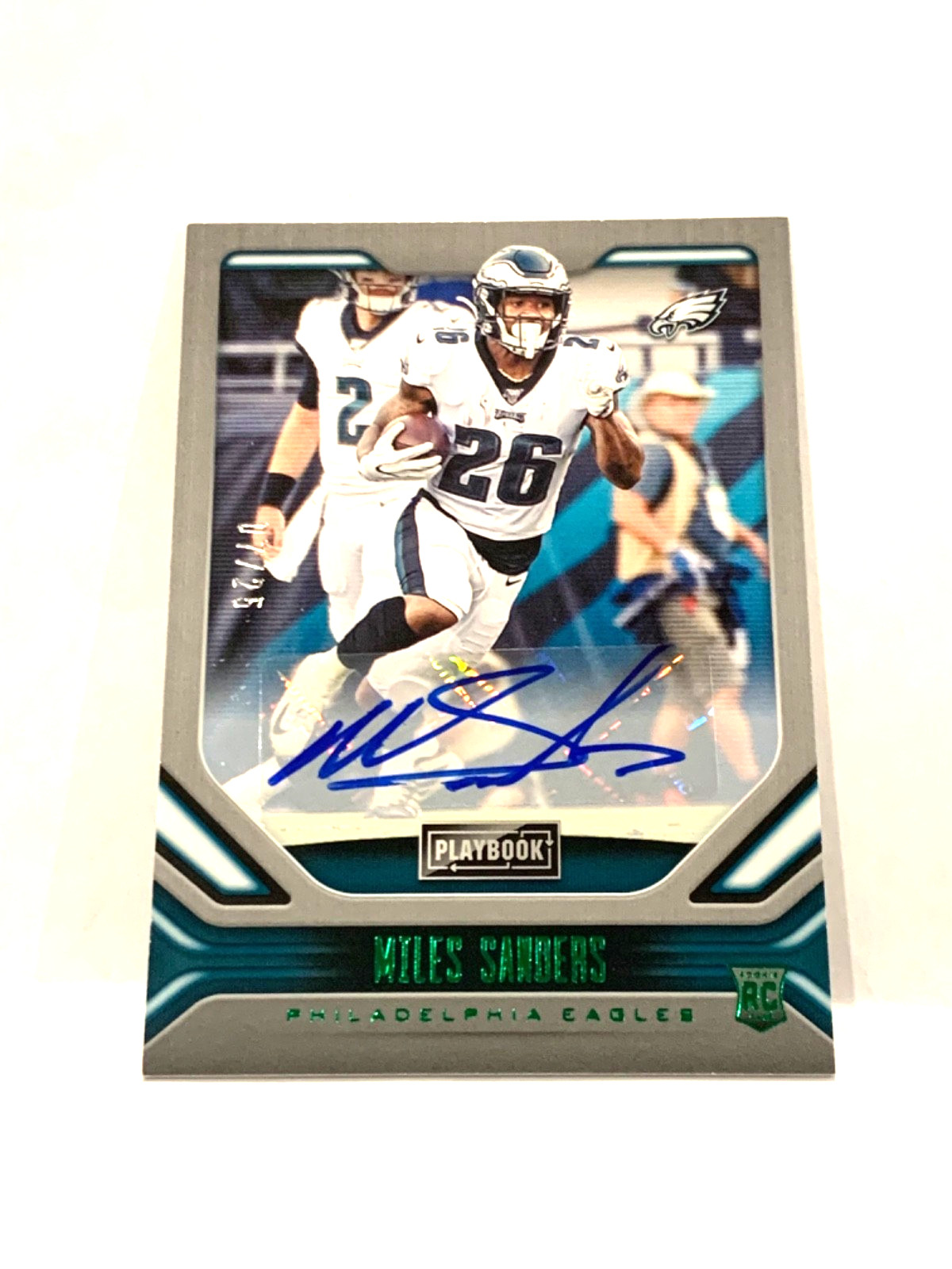 Miles Sanders Rookie Auto - 2019 Panini Playbook Green /25 #125 - Eagles