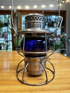 New York Central System Railroad Lantern Original Blue Globe MINT! NYCS