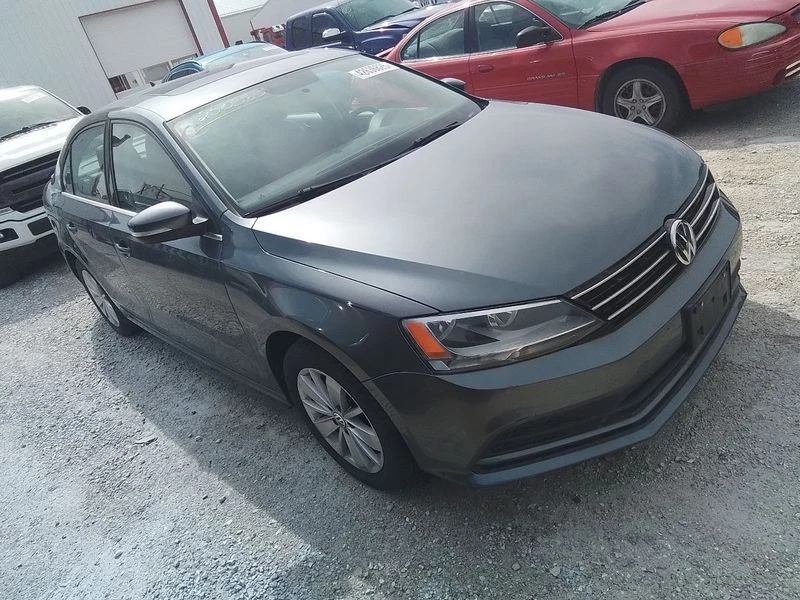 2015-2018 Volkswagen Beetle Jetta GLI Radiator Cooling Fan Assembly OEM 2.0L - Imagem 4 de 4