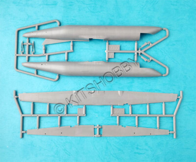 Eastern Express 1/144 Bombardier Dash 8 Q300 Air New Zealand Model