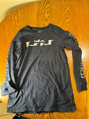 lebron james long sleeve shirt