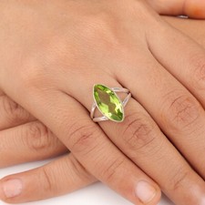 Peridot Gemstone 925 Sterling Silver Jewelry Handcrafted Stylish Ring For Women