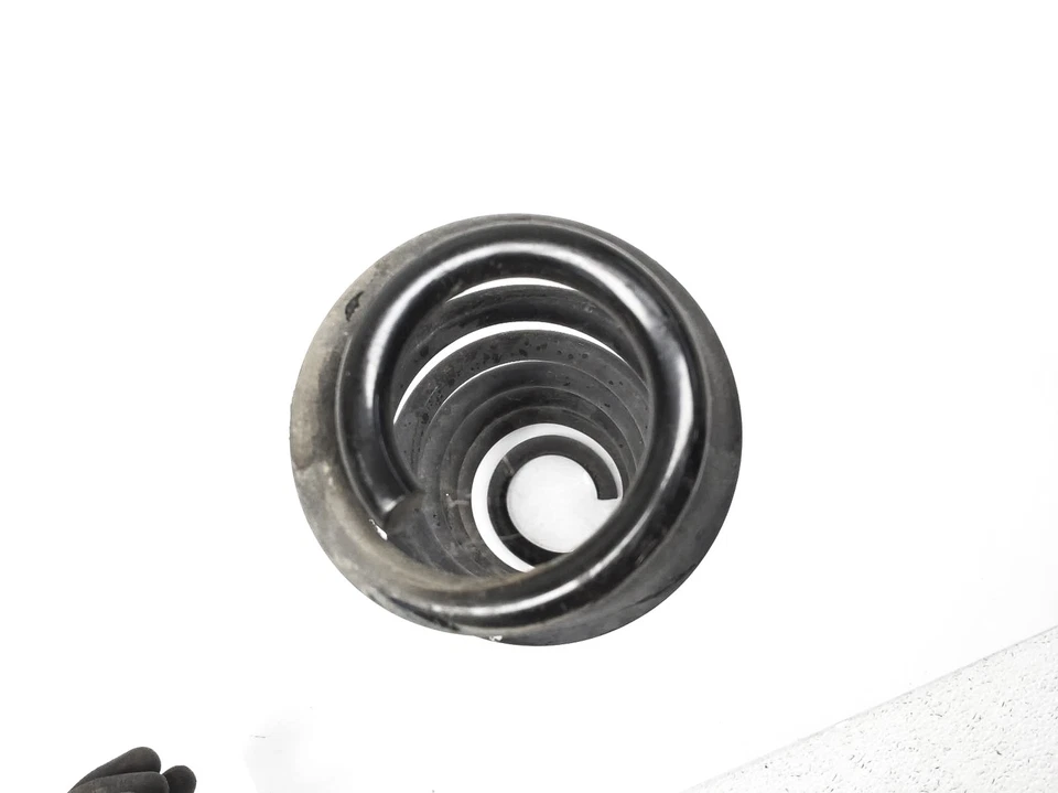 Amortiguador trasero pasajero Volkswagen Tiguan 2009-2017 solo resorte 3C0-511-115-Af Foto 3 de 4