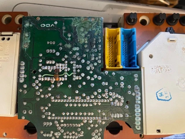 BMW 524td 1985 conjunto de panel de instrumentos para piezas o reparación Foto 3 de 3