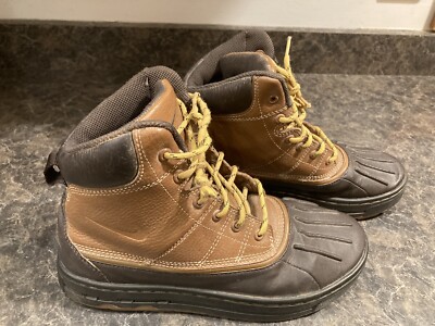 Nike Snow Boot Brown 2011 Rain Walking Leather 415077-200