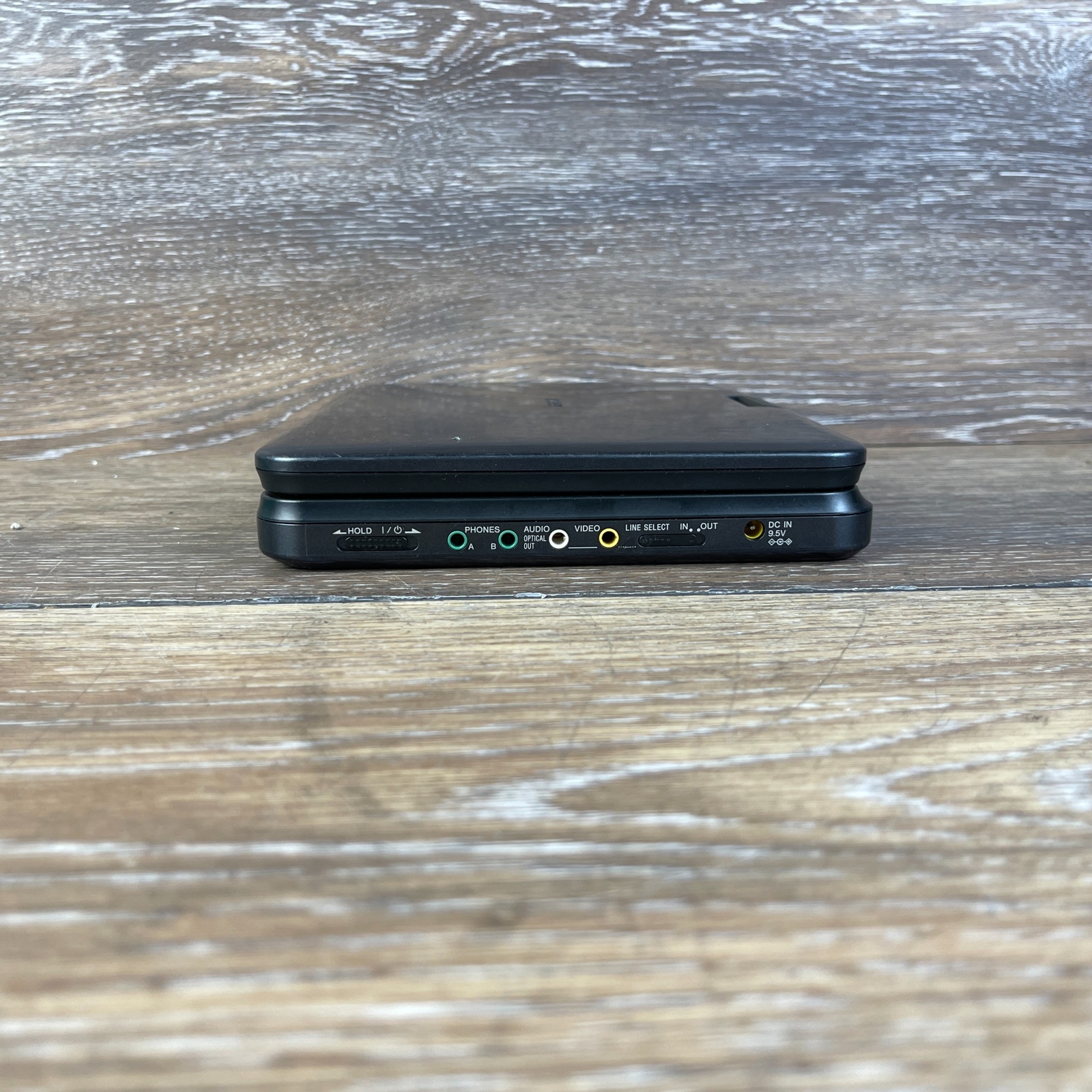 Sony DVPFX820 Black 8Inch LCD Display Parental Lock Portable CD/DVD