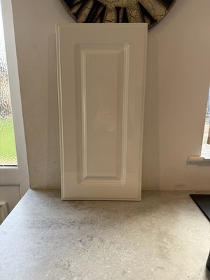 KÜCHENTÜR MFI / B und Q - GLANZ WEISS - 350 BREIT X 720 HOHER LAGERBESTAND DZ783