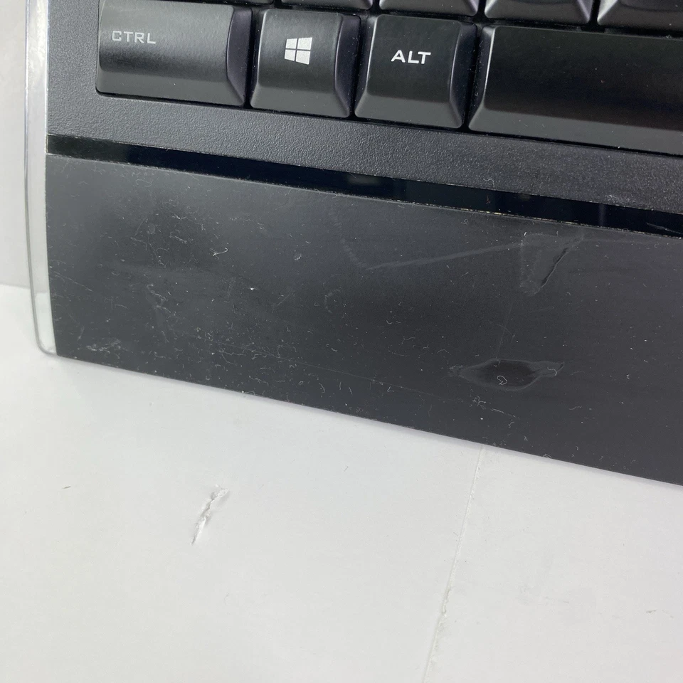 Logitech Illuminated K740 USB Wired Keyboard Y-UY95 - Tested & Working - Image 4 of 4