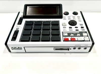 AKAI MPC1000 本体 128MB増設済み　ジャンク品 s-l400.jpg