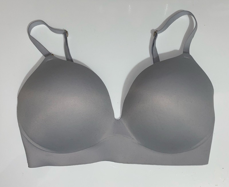Victoria's Secret Body Padded No Wire T-Shirt Bra Gray 34DD
