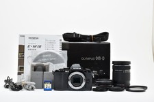 OLYMPUS OM-D E-M10 Double Zoom Kit EXC  5234 Shots w/14-42mm 40-150mm E3307