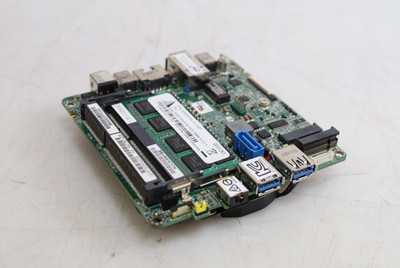 Intel NUC5i5MYBE 8GB DDR4 Motherboard + Intel i5-5500U 2.30GHz Processor