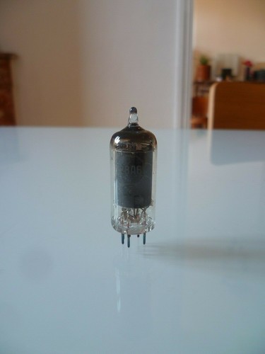 Tube électronique 6B5 - Non Testé, état Correct - Origine France