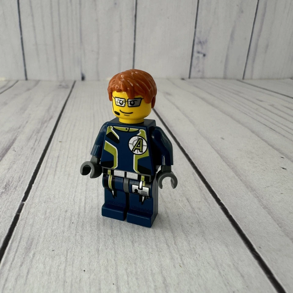 Lego ~ Agents Minifigure Agent Fuse with Dual Head 8635 8637 Orange Hair Genuine - Image 2 of 4