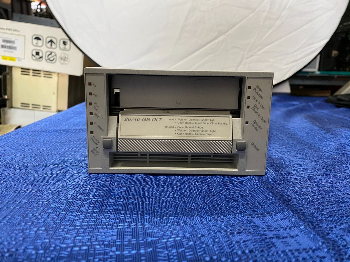 COMPAQ DLT Tape Drive 20/40GB SCSI 【公式通販】