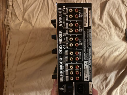 Behringer Model VMX-300 DJ 3 Channel Pro Mixer (shelf) - Picture 2 of 3
