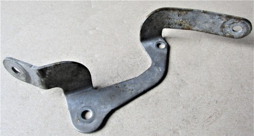 VW Audi Skoda Seat Kabelhalter Zylinderkopf Halter Halterung 03E971858