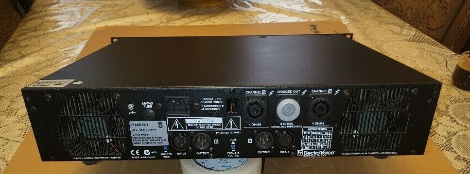 Electro-Voice CP2200 - 2-Channel Rack-Mount Power Amplifier