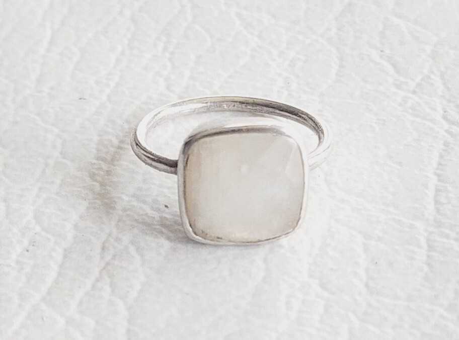 Moonstone Solid Sterling Silver 925 Cocktail Ring… - image 1