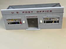 Plasticville Post office no flag assembled