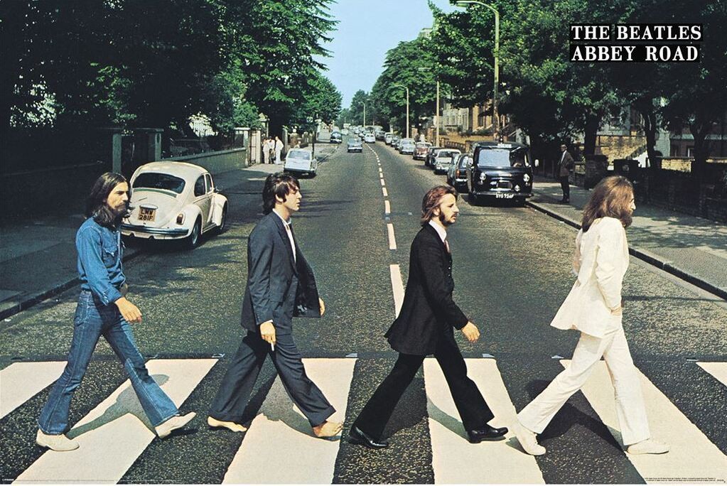 The Beatles Abbey Road Maxi Poster - Black Wooden Framed