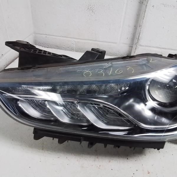 2017 MASERATI GHIBLI OEM DRIVER SIDE HEADLIGHT LEFT LH OEM ID # 670038241
