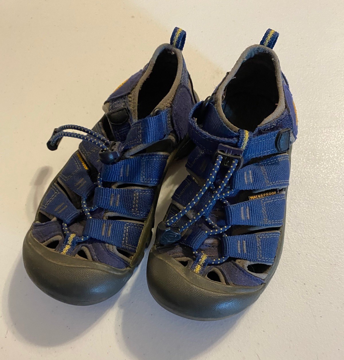 Sandali impermeabili KEEN Newport H2 blu navy per bambini taglia 13