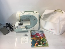Bernette 80e for BERNINA Sewing Machine w/ Fo...