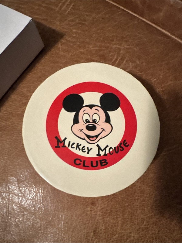 Disney Mickey Mouse Club Limited Pin Set Of 500 Came Out 2012