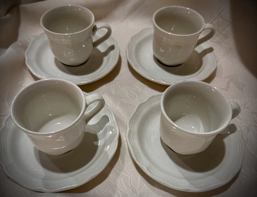 Mikasa French Countryside Demitasse Cups & Saucers 4 F9000