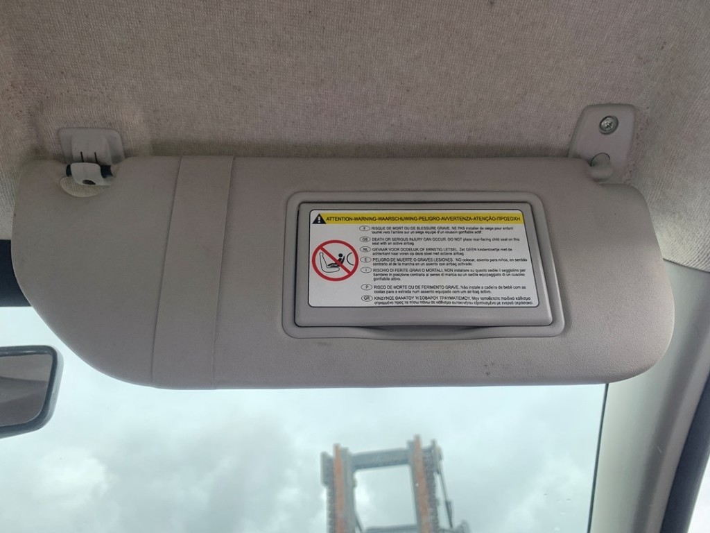 Foto 2 van ZONNEKLEP Toyota Aygo (B10) Hatchback 1.0 12V VVT-i (1KR-FE) 2007 #140085
