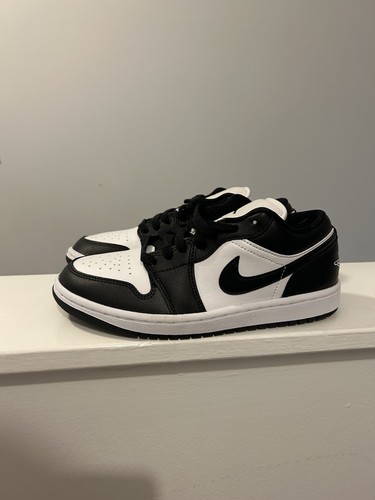 Nike Dunk Low Black White W - Picture 1 of 8