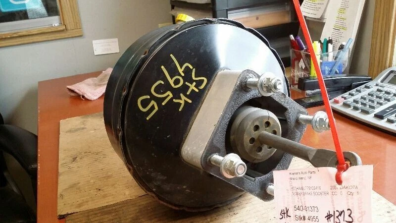 2005-2007 Dodge Dakota Power Brake Booster Pump Assembly OEM - Imagem 4 de 4