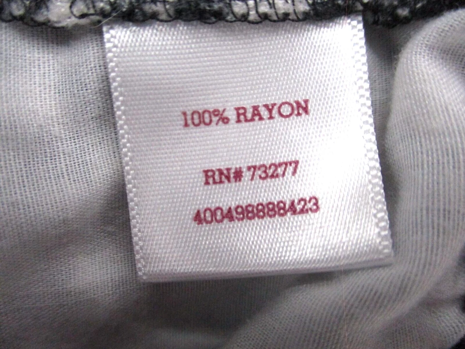 Pantalones Cortos Chinos SO Pull-On Para Mujer Medianos Negros Blancos Geométricos 100% Rayón Foto 3 de 4