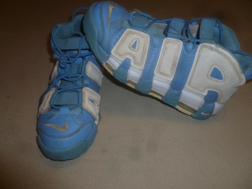 NIKE AIR MORE UPTEMPO UNC UNIVERSITY 
