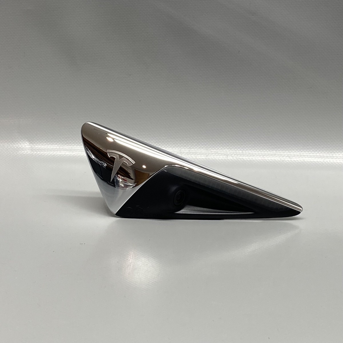 TESLA MODEL Y FENDER MARKER CAMERA LEFT DRIVER 2020 2021 2022 2023