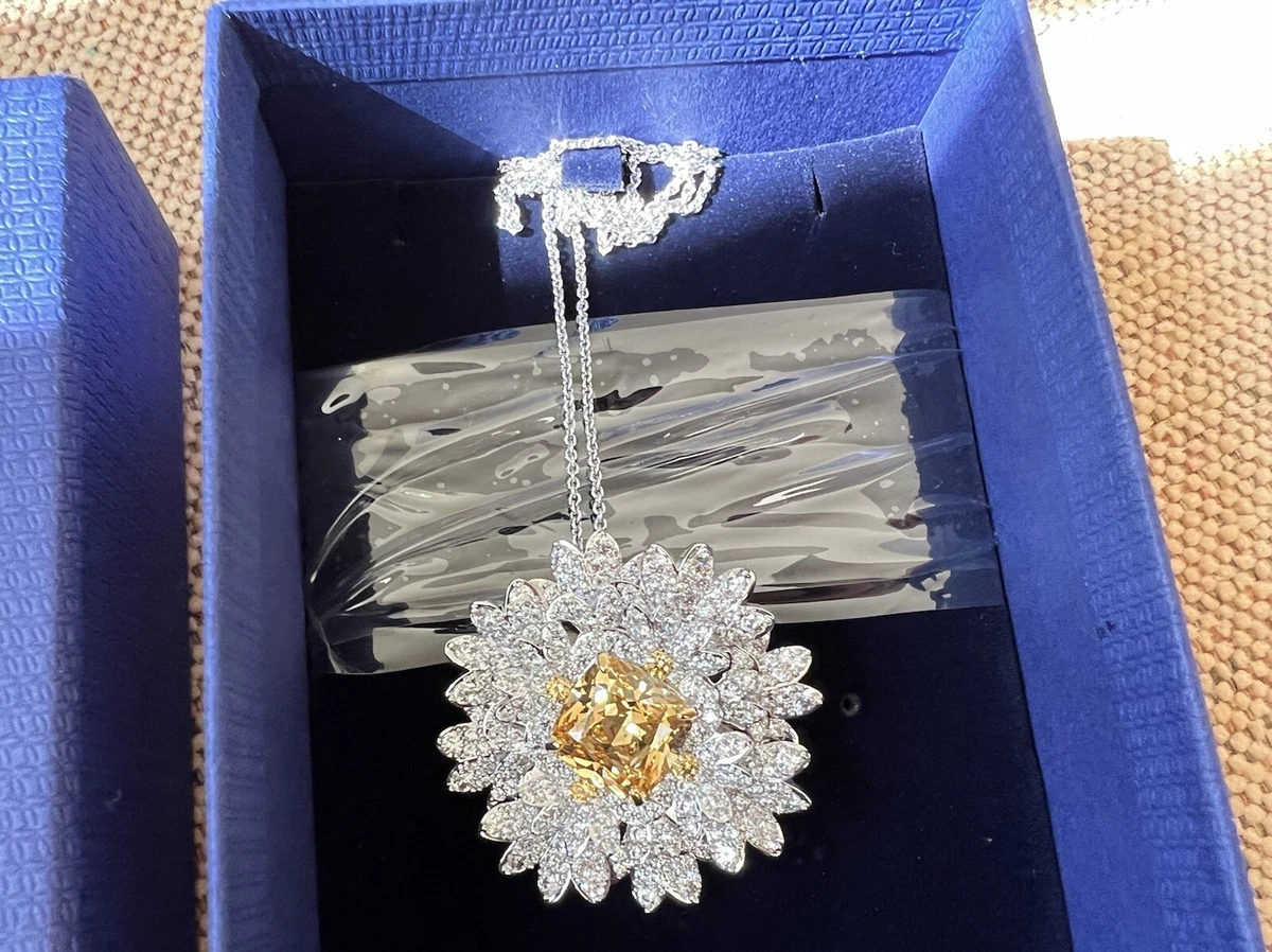 Swarovski eternal 2024 flower necklace
