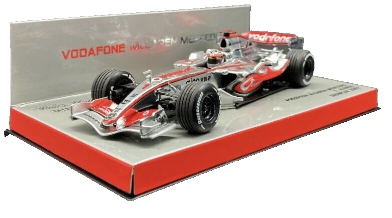 MINICHAMPS Mercedes-Benz 1:43 Diecast Formula 1 Cars