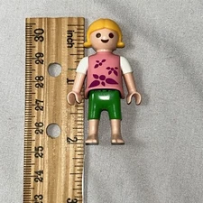 Playmobil 4751 Flower Fairy Blonde With Pink Flowered Shirt