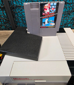 Nintendo Entertainment System NES-001 Original Console Bundle W/ GAME TESTED