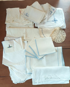 lot of 23 vintage/antique linens of all kinds some handmade, few Italian?