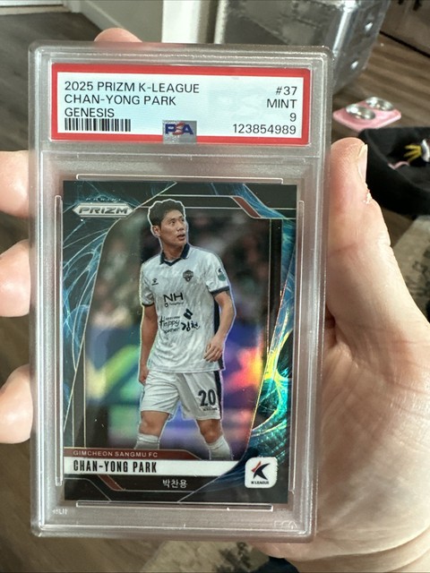 2025 Panini Prizm K League #37 Chan-Yong Park Genesis PSA 9