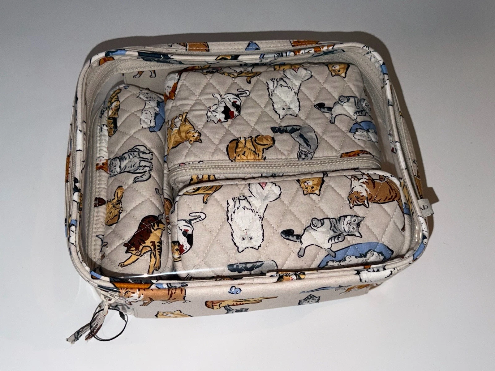 NEW Vera Bradley A Cat’s Life Pattern Print Cute Set Of 4 Pieces Cosmetic Bag
Opens in a new window 