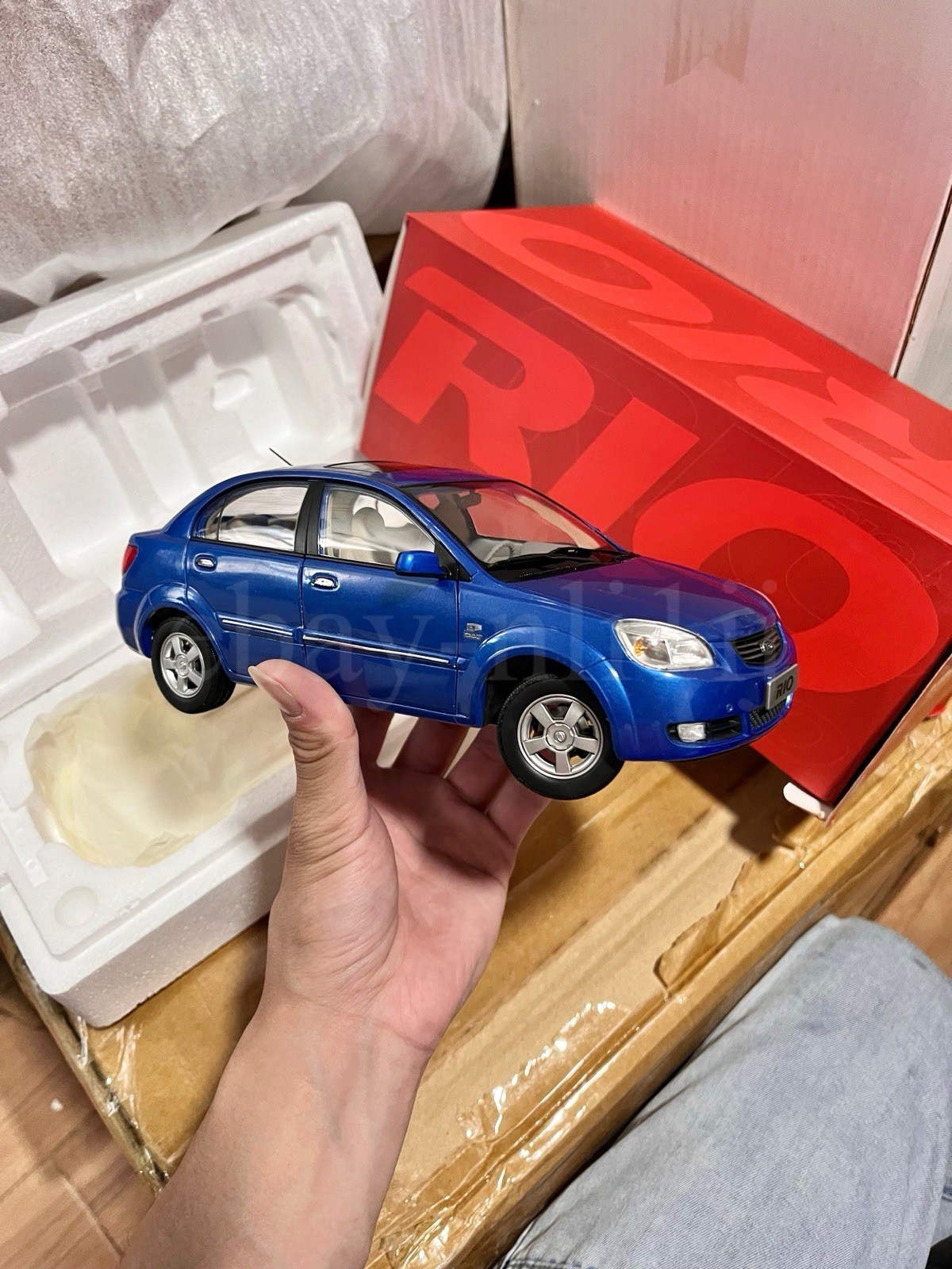 1:18 Scale 2006~2009 Kia Rio Sapphire Blue Diecast Model Car