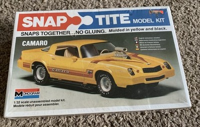 Vintage Monogram Snaptite Model Car Kit Chevy Camaro Z 28 1:32
