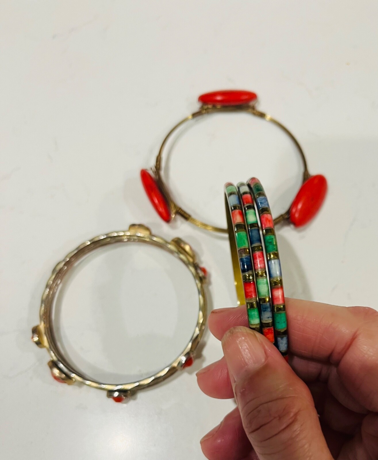 7 beautiful stackable bangles including red agate… - image 12