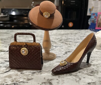 Classic Couture First Lady Collection Shoe Purse Hat & Stand Boxes COA 092496