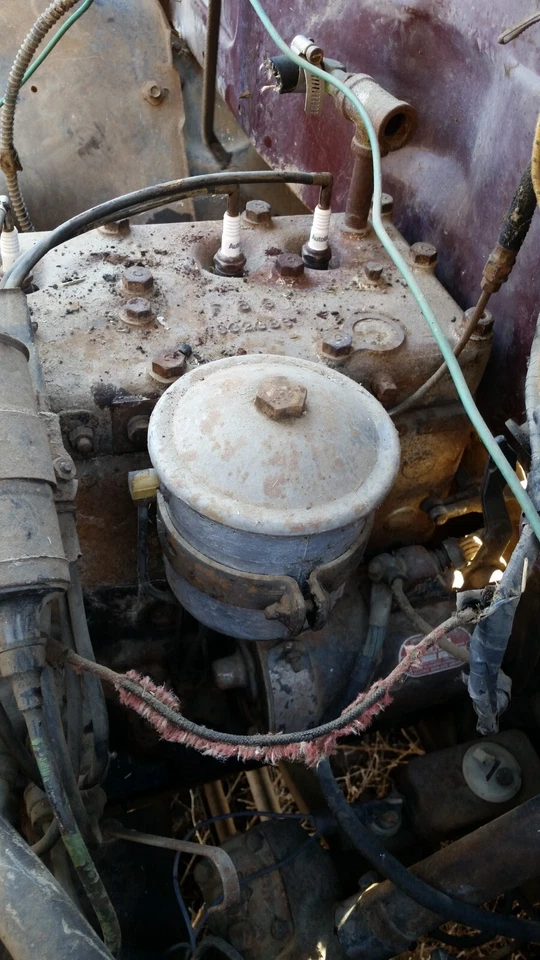 Camión Dodge vintage 1948 1949 1950 1951 1952 1953 bote de filtro de aceite mopar fabricante de equipos originales Foto 3 de 4